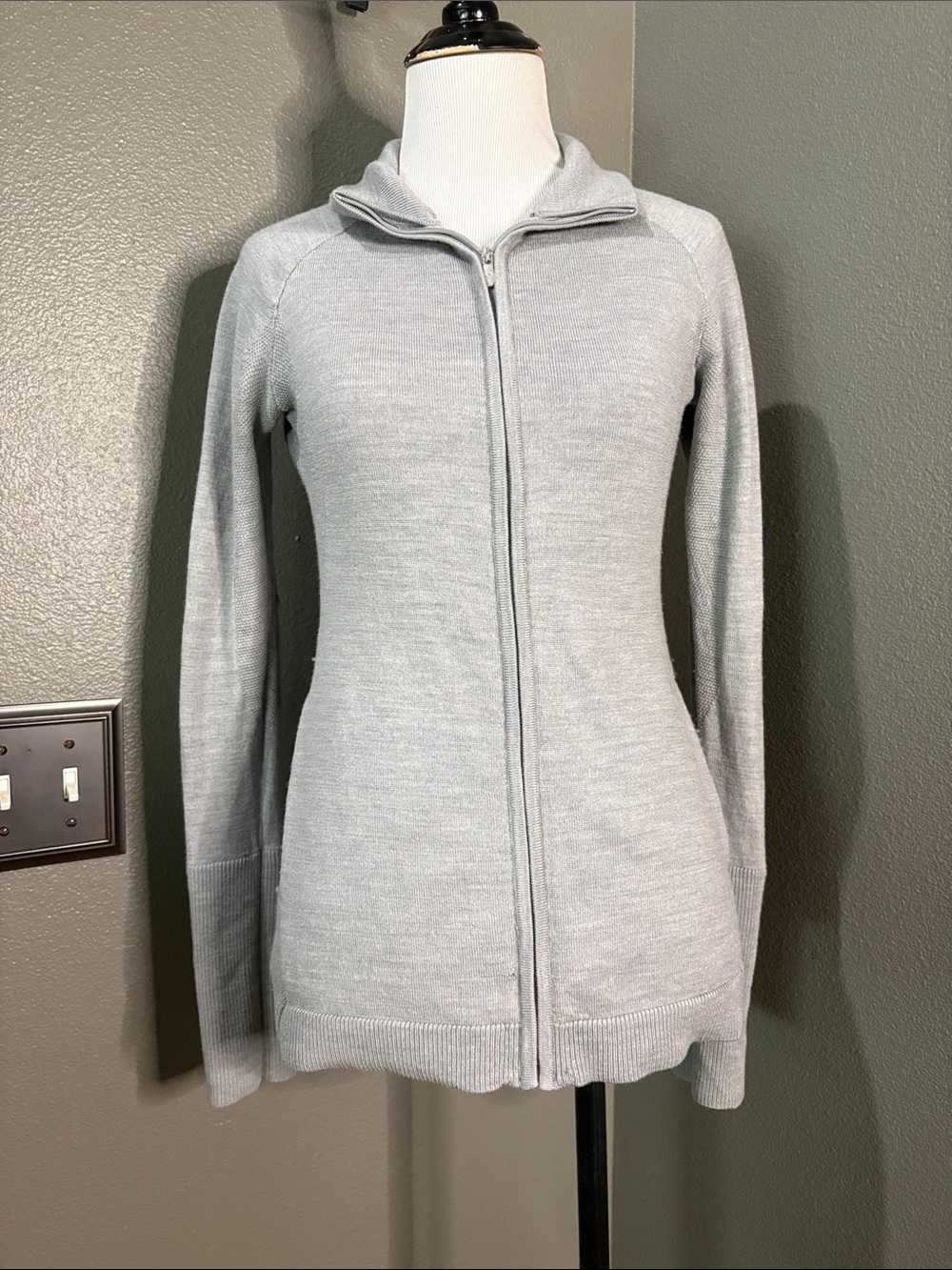 lululemon athletica Light Gray Full-Zip Knit Cardigan
